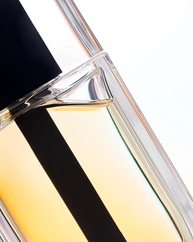 Abstract Glass and Liquid Macro, minimal, luxury, high-contrast