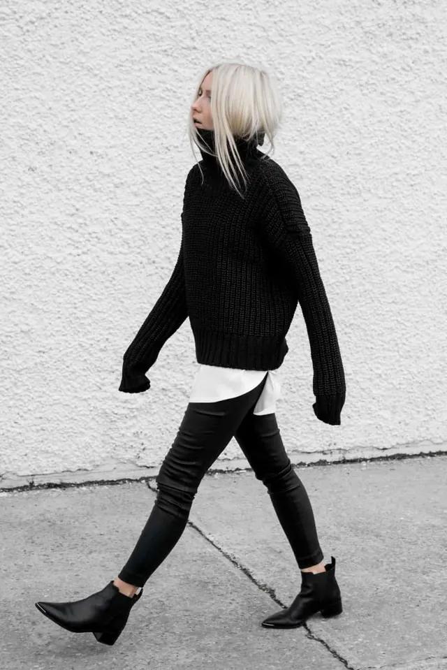 Fashion Editorial Portrait, minimal, monochrome, monochrome