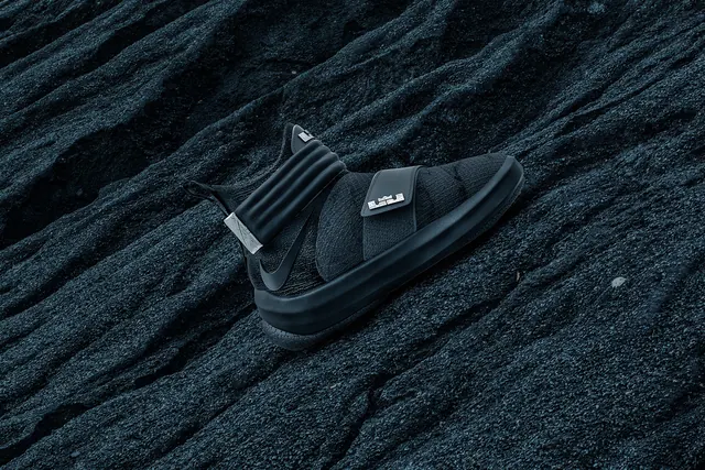 Black Sneaker on Textured Fabric, minimal, dark-mode, dark