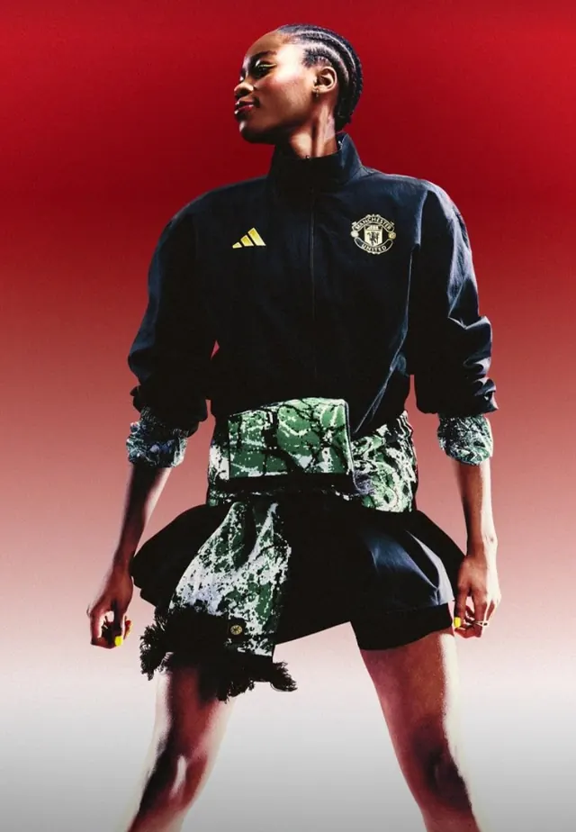 Manchester United Streetwear Mockup, photographic, maximalist, high-contrast