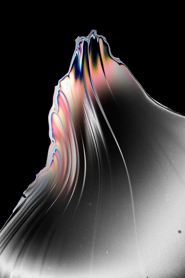 Abstract Fluid Gradient Flow, gradient-heavy, organic, dark