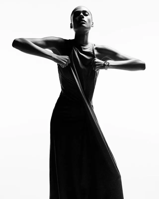 Monochrome Fashion Portrait, minimal, monochrome, monochrome