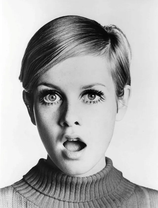 Vintage Portrait of a Woman, monochrome, retro, monochrome