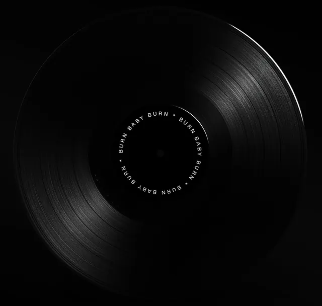 Vinyl Record Mockup, minimal, dark-mode, dark