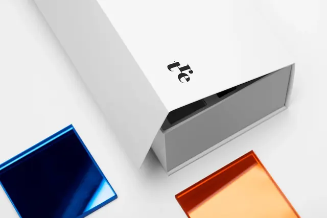 Minimalist Product Packaging Mockup, minimal, corporate-clean, light