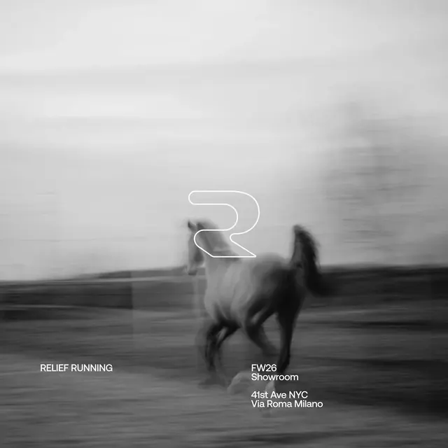ROOS Motion Blur Photography, minimal, monochrome, monochrome