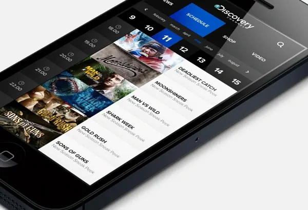 Mobile App UI Mockup with Image Grid, corporate-clean, light-mode, light