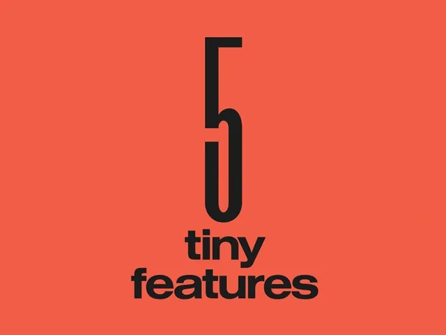 5 Tiny Features Logo, minimal, geometric, vibrant