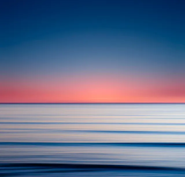 Abstract Horizon Gradient, minimal, gradient-heavy, gradient