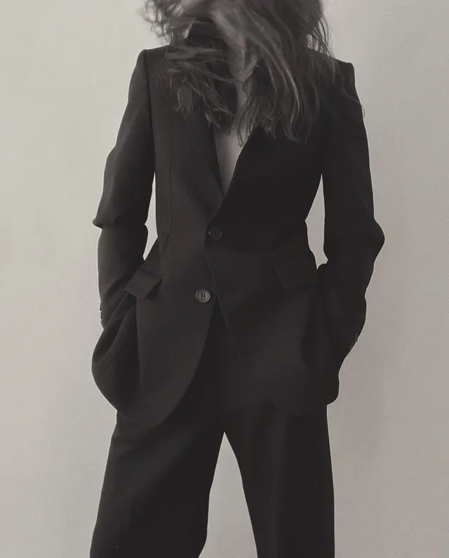 Monochrome Suit Portrait, monochrome, luxury, monochrome