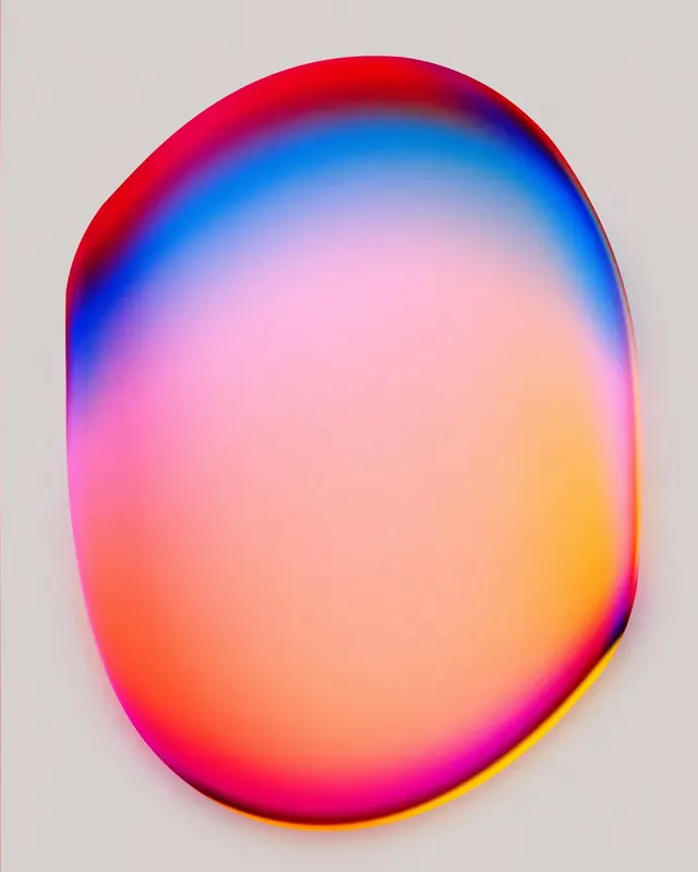 Iridescent Gradient Blob, gradient-heavy, organic, vibrant