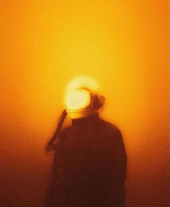 Glowing Head Silhouette, abstract, photographic, warm