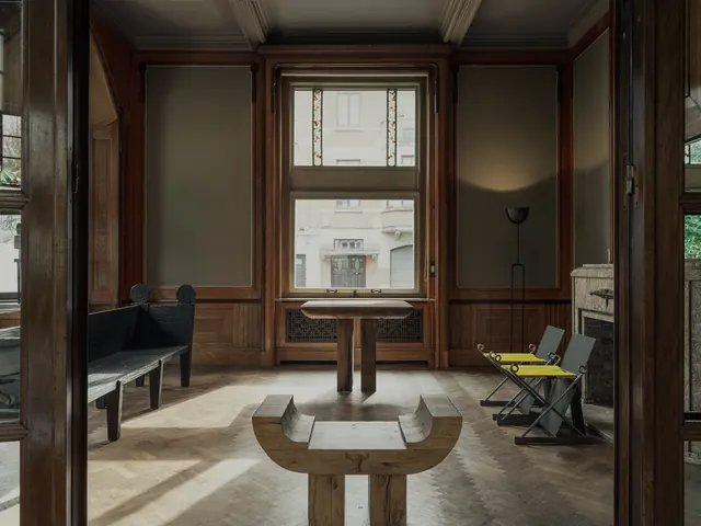 Modern Interior Design with Wood Accents, minimal, luxury, dark