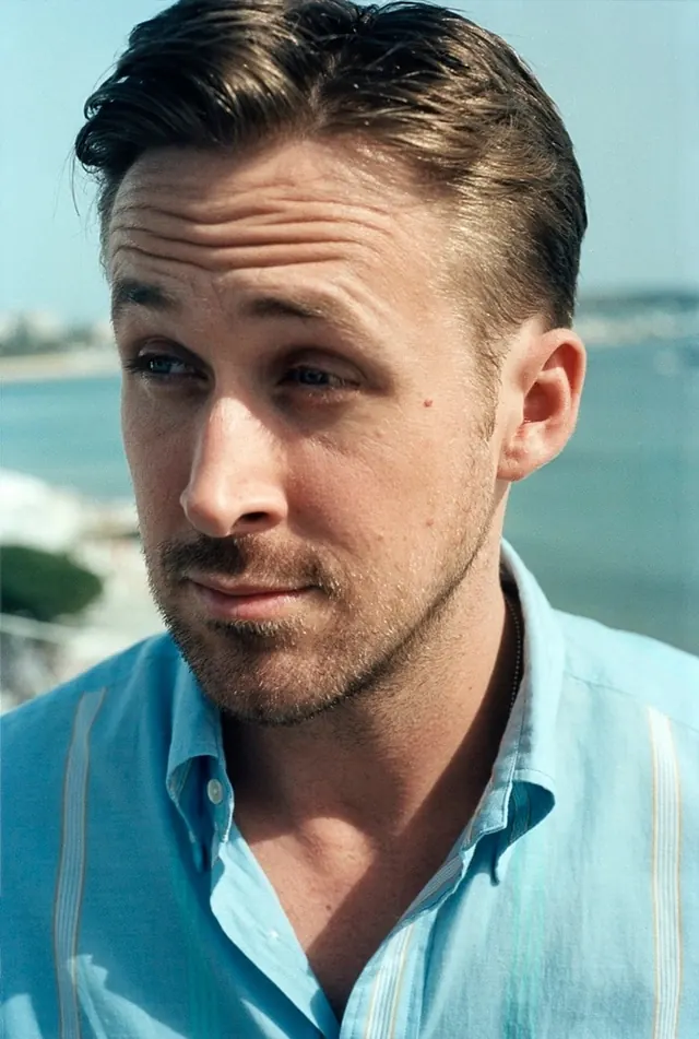 Portrait of a Man in a Blue Shirt, photographic, light