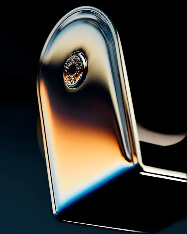 Abstract 3D Metallic Form, 3d-render, luxury, gradient
