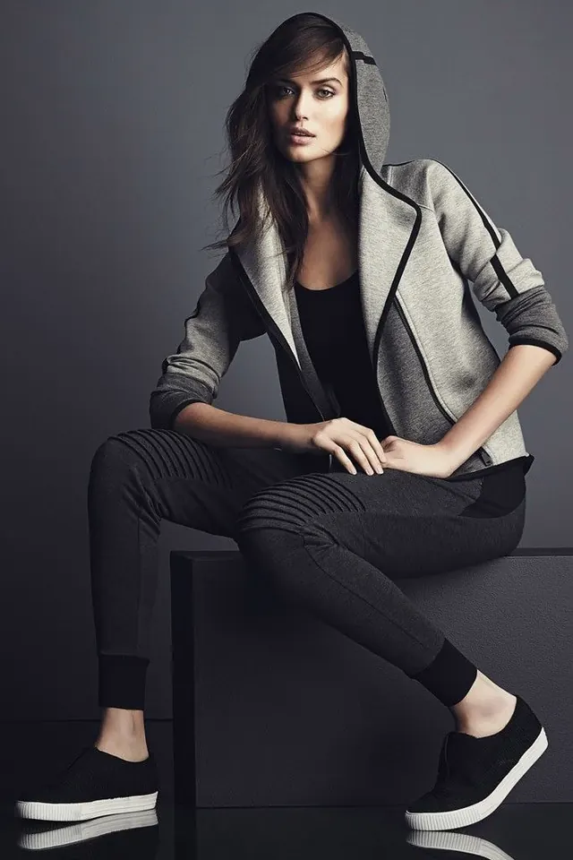 Fashion Editorial Portrait, minimal, luxury, monochrome