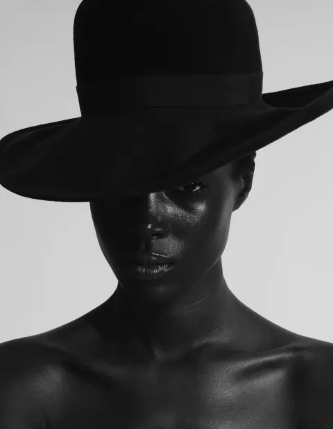 Monochrome Portrait with Wide-Brimmed Hat, minimal, monochrome, monochrome