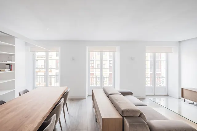 Minimalist Modern Office Interior, minimal, corporate-clean, light