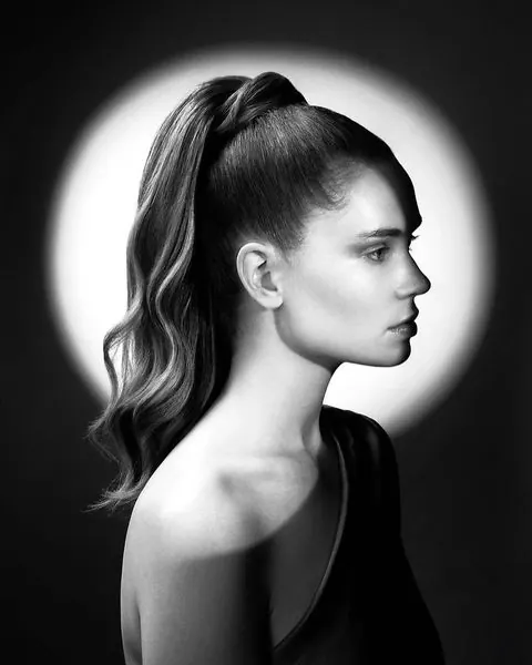 High-Contrast Portrait of a Woman, monochrome, photographic, monochrome