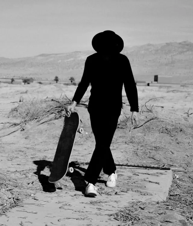 Desert Silhouette Photography, minimal, monochrome, monochrome