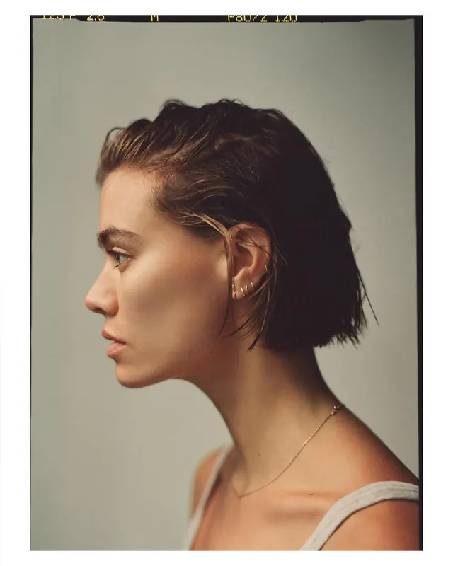 Portrait of a Woman with Jewelry, minimal, photographic, light