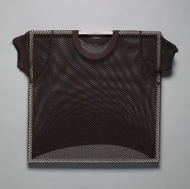 Mesh Texture T-Shirt Mockup, minimal, geometric, dark