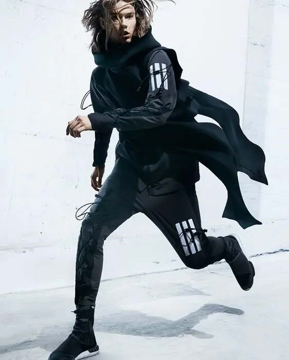 Fashion Editorial Photography, photographic, minimal, monochrome