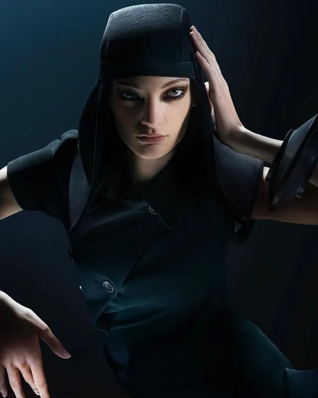 Cyberpunk Ninja Portrait, dark-mode, luxury, dark