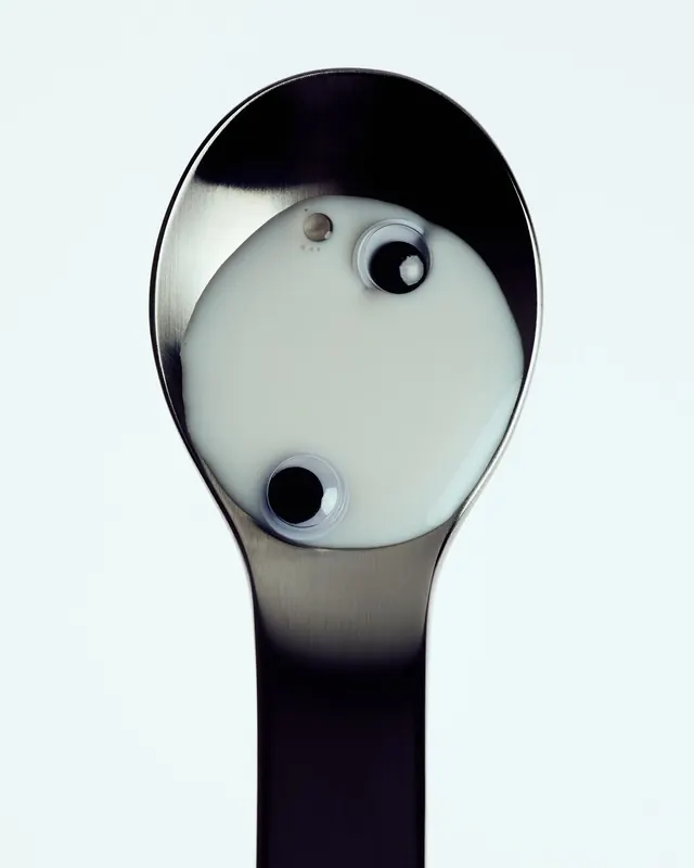 Abstract Metallic Sphere, minimal, 3d-render, monochrome