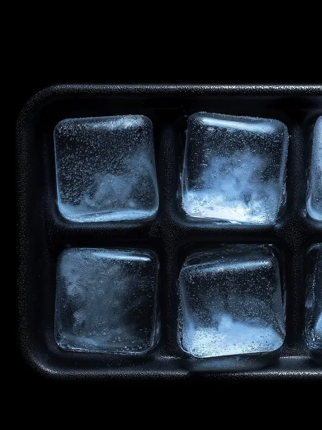 Ice Cubes in Tray, minimal, photographic, dark