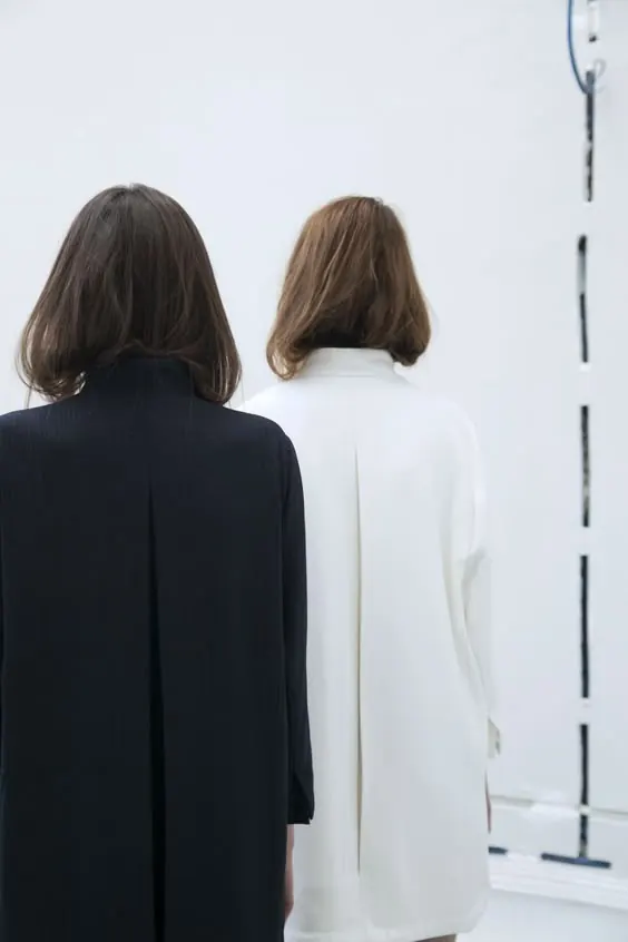 Minimalist Fashion Portrait, minimal, monochrome, monochrome