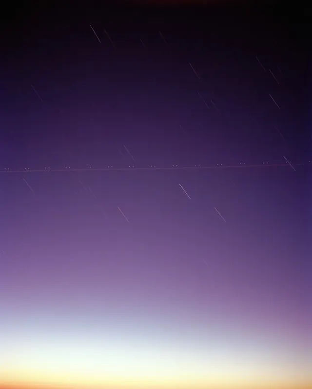Purple Gradient Abstract, gradient-heavy, minimal, vibrant