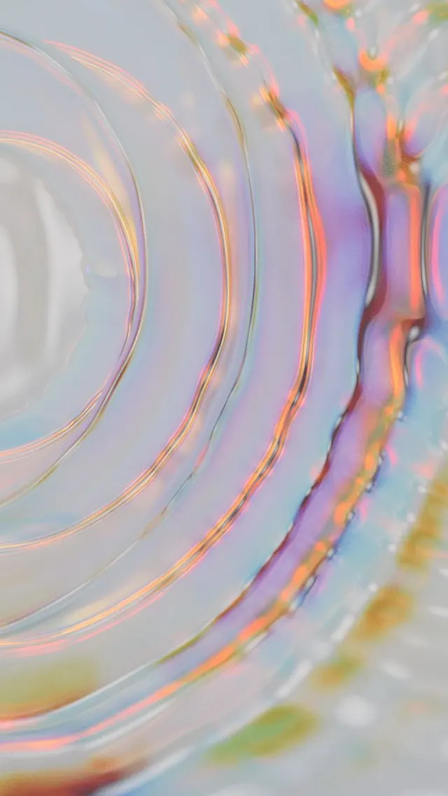 Iridescent Concentric Rings