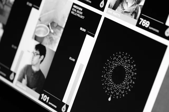 Mobile App Interface Mockup, minimal, light-mode, high-contrast