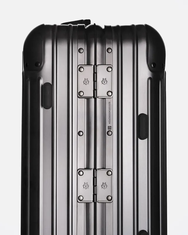 Silver Aluminum Luggage, minimal, technical, monochrome