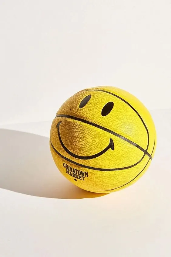 Yellow Smiley Basketball, minimal, 3d-render, vibrant