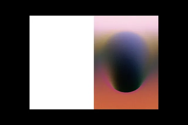 Abstract Gradient Sphere, minimal, gradient-heavy, warm