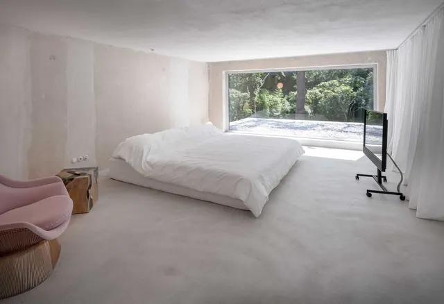 Minimalist Interior Space, minimal, light-mode, light