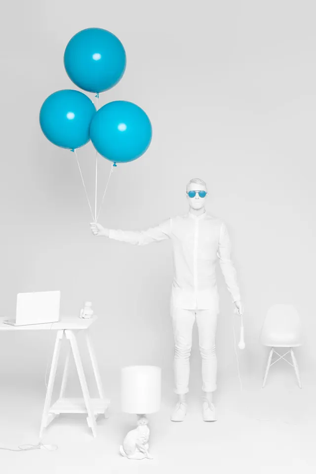 3D Character and Abstract Shapes Composition, minimal, 3d-render, light