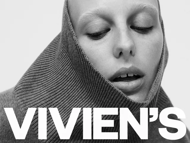 Vivien's Portrait Branding, minimal, monochrome, monochrome