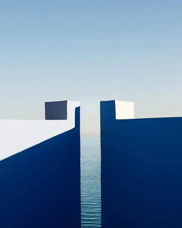 Abstract Architectural Geometry, minimal, geometric, high-contrast