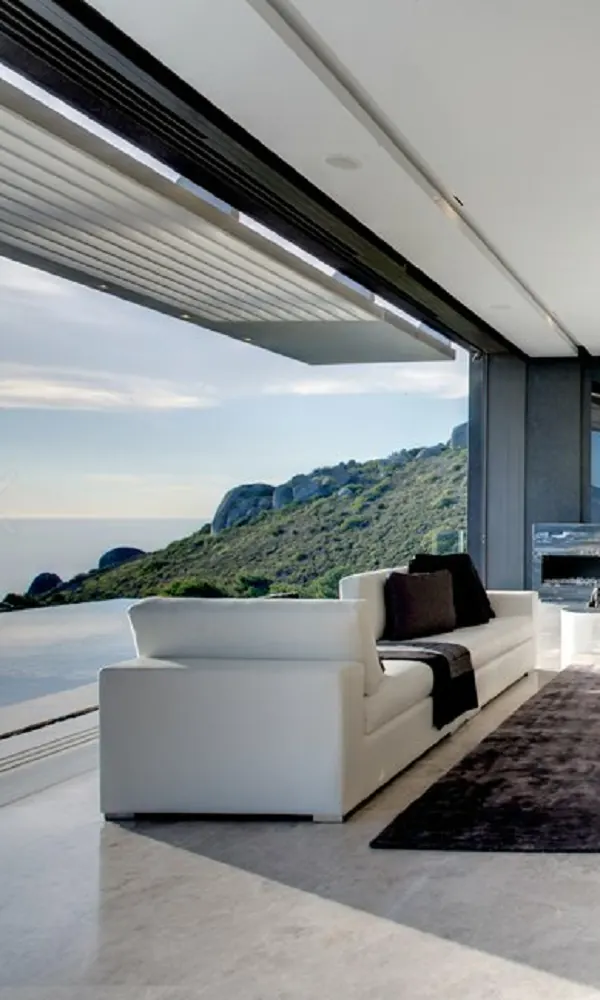 Modern Coastal Living Interior, minimal, luxury, light