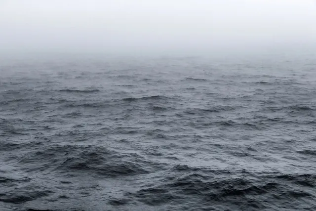 Foggy Ocean Surface, minimal, monochrome, monochrome