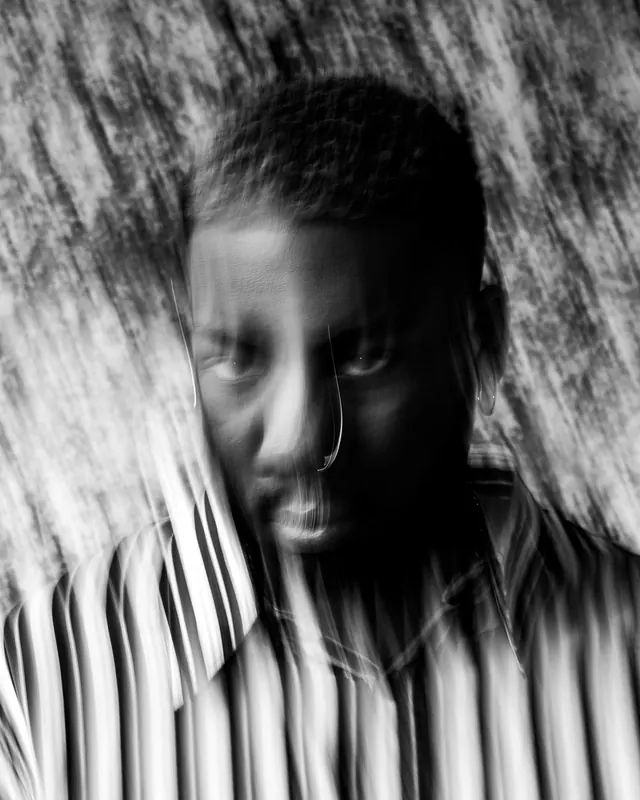 Monochrome Portrait with Motion Blur, monochrome, abstract, monochrome
