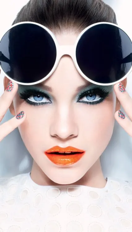 High-Fashion Beauty Portrait, luxury, photographic, light