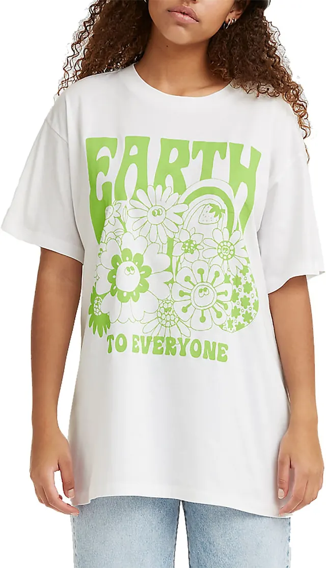 Levi's Women's Roadtrip Graphic T-Shirt, Large, Earth To Everyone White, retro, playful, light