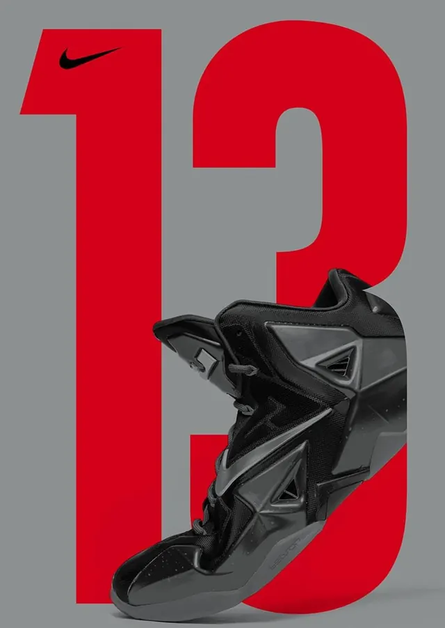 Nike 13 Graphic