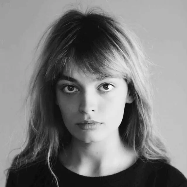 Monochrome Portrait, monochrome, minimal, monochrome