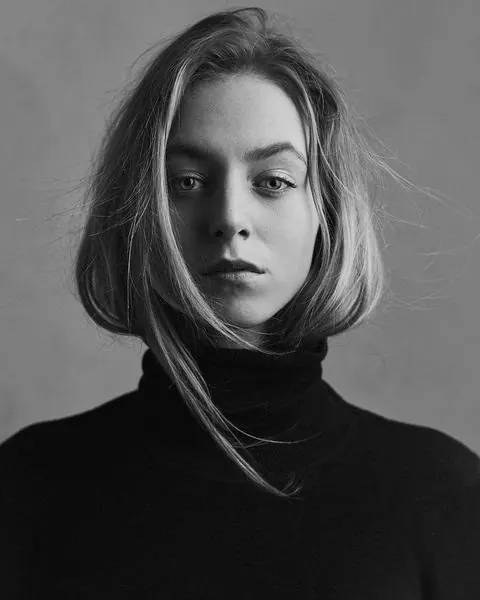 Monochrome Portrait, minimal, monochrome, monochrome