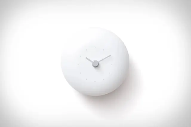 Minimalist White Clock, minimal, light-mode, light